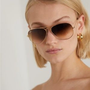 Ray Ban Aviator Gold Tone Brand New with Case